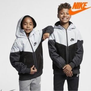 🖤EUC🖤 NIKE Sportswear Windrunner Sherpa Jacket